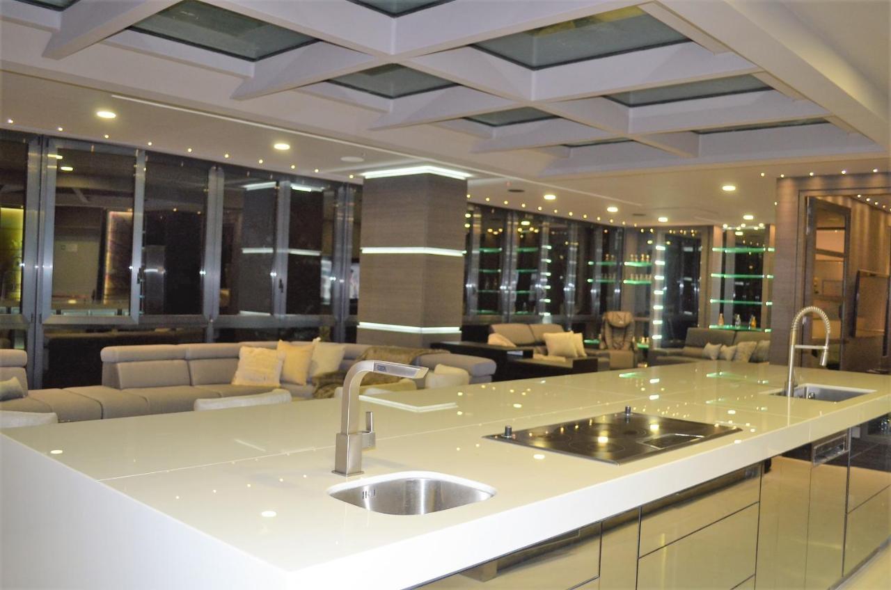 Hotel Paris Luxury Suites Medellín Habitación foto