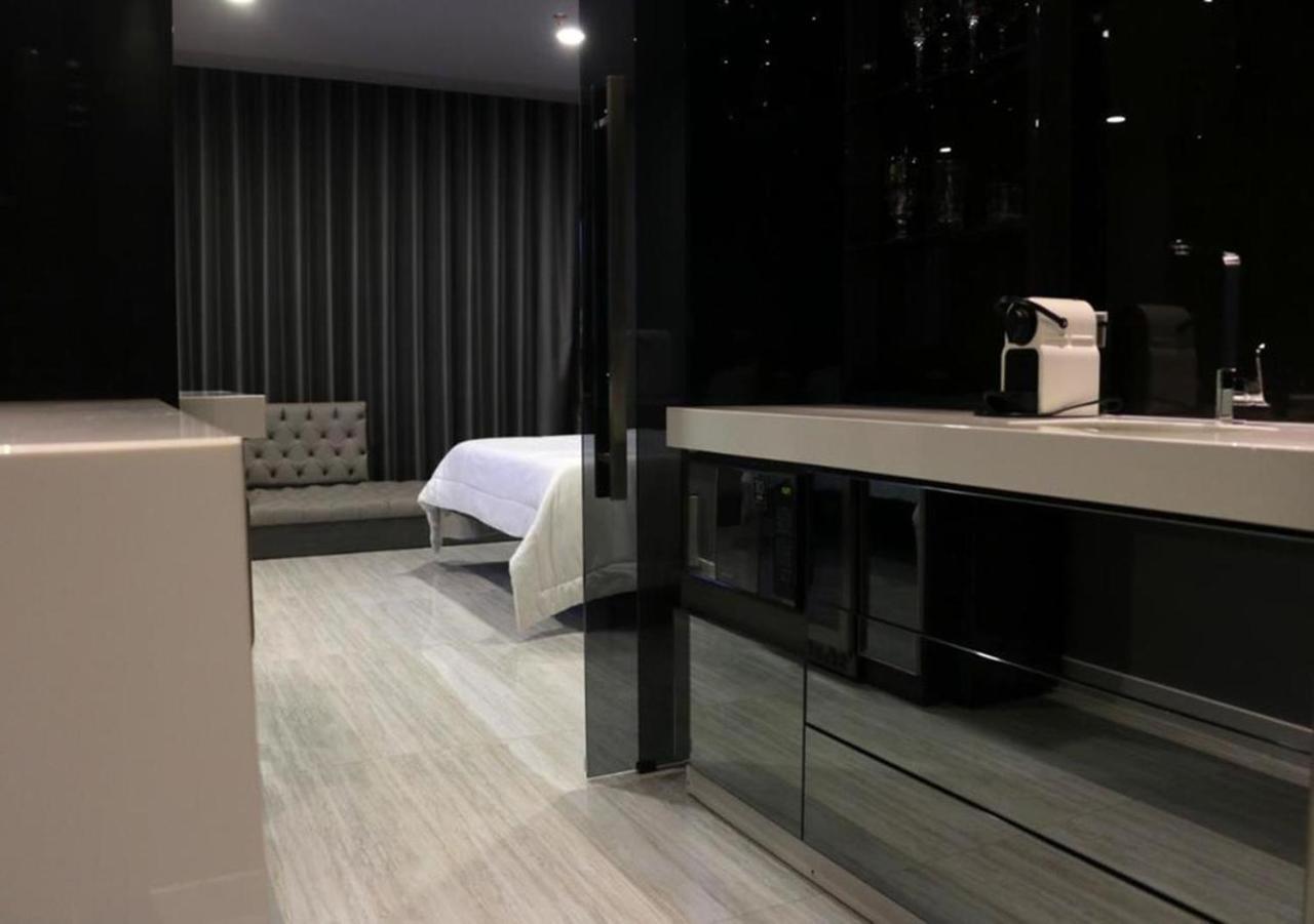 Hotel Paris Luxury Suites Medellín Exterior foto