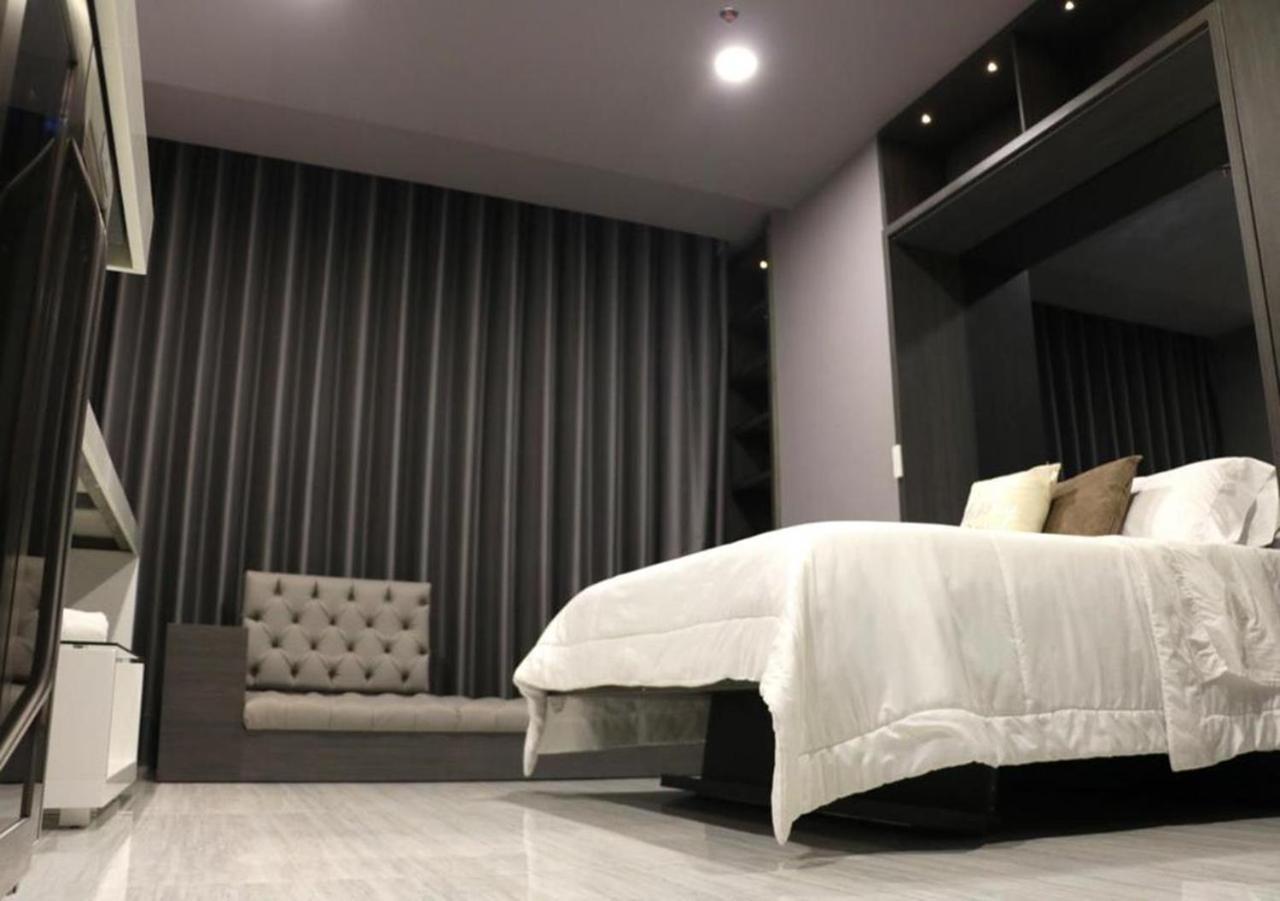 Hotel Paris Luxury Suites Medellín Exterior foto